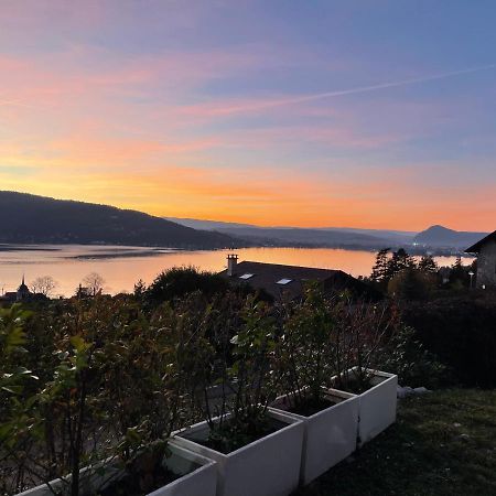 Maisonnette Vue Panoramique Lac D'Annecy เวย์ริเยร์-ดู-ลัค ภายนอก รูปภาพ